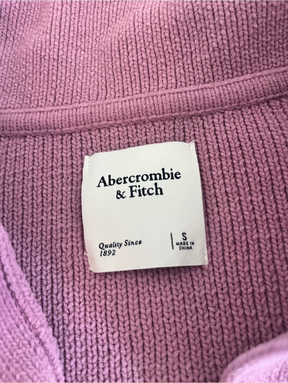 Small Abercrombie & Fitch pink Knit Polo Sweater - Picture 2 of 4